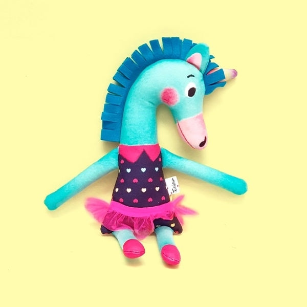 PETUNIA LA UNICORNIO